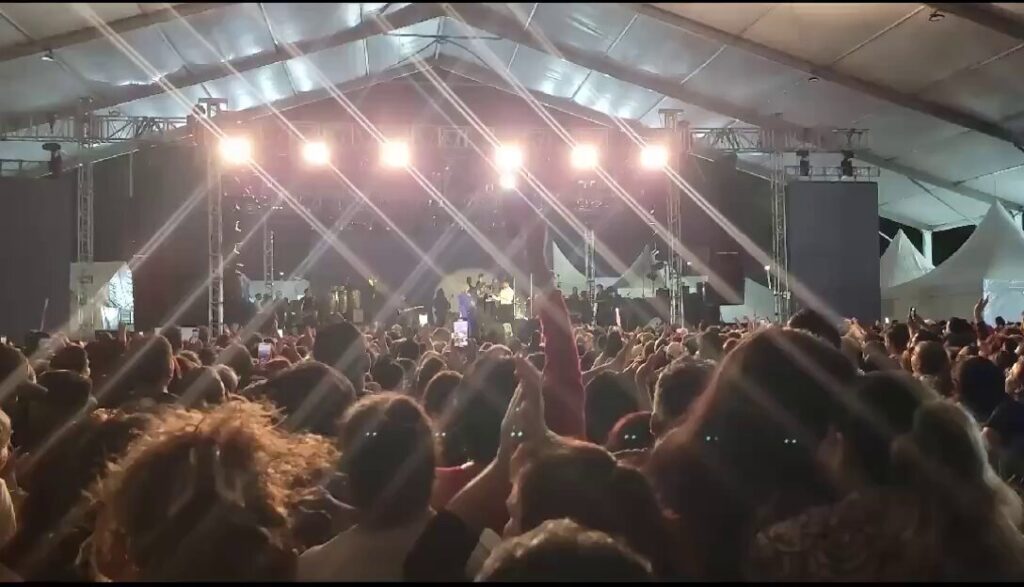 Concierto de Amanda Miguel en Neza

