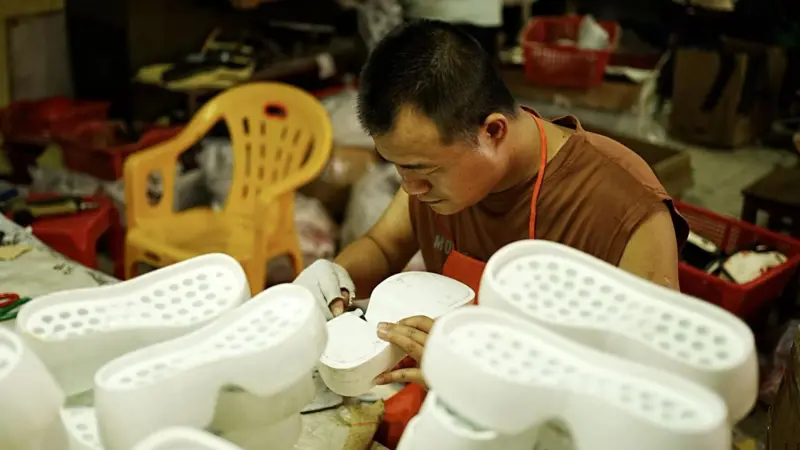Taller en un pueblo de Guangzhou que producía productos para EE.UU.